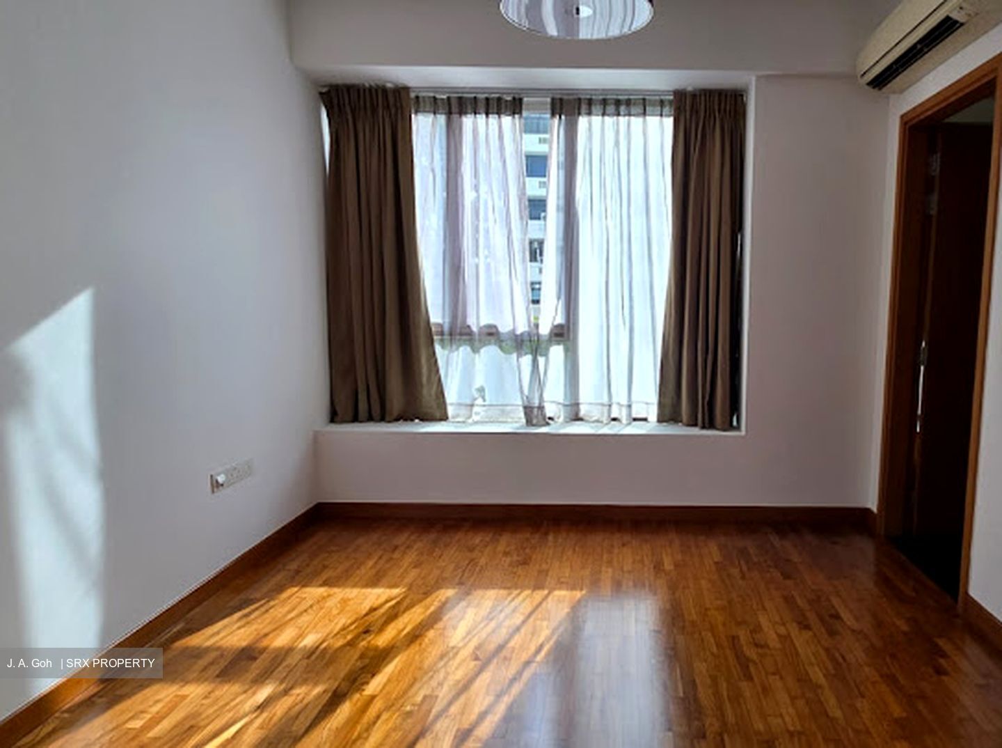 Cabana (D28), Terrace #519150241